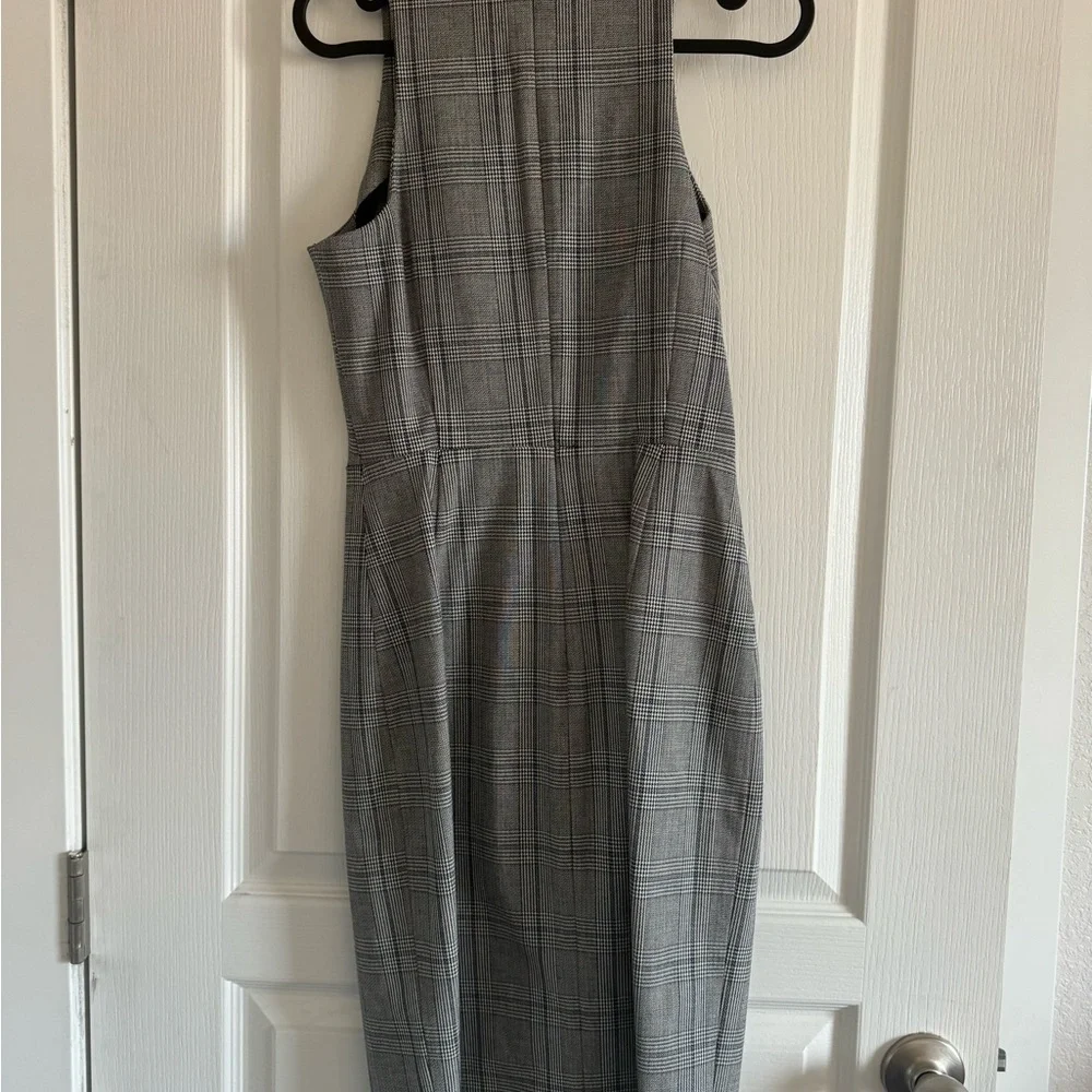 BR FITTED WORK DRESS - Picture 5 of 7